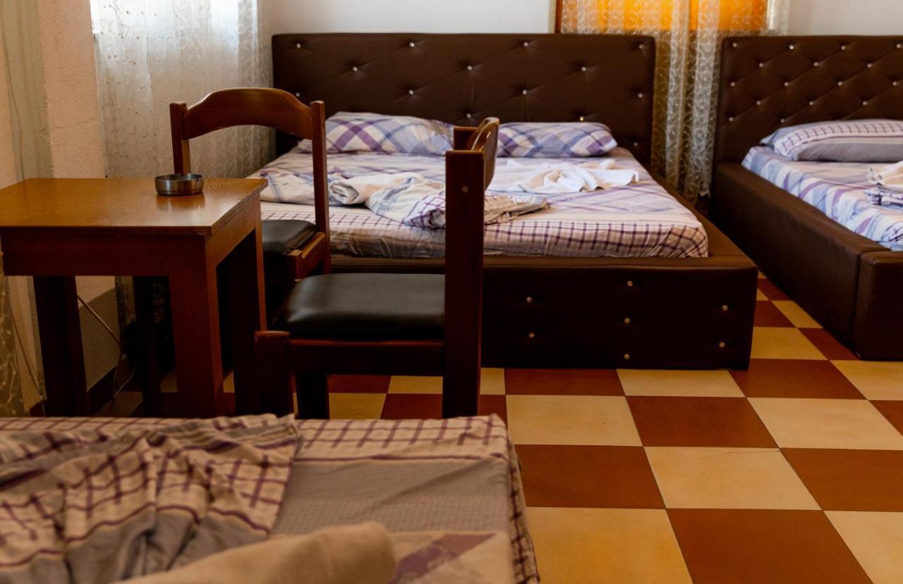 Hotel United Приштина Экстерьер фото
